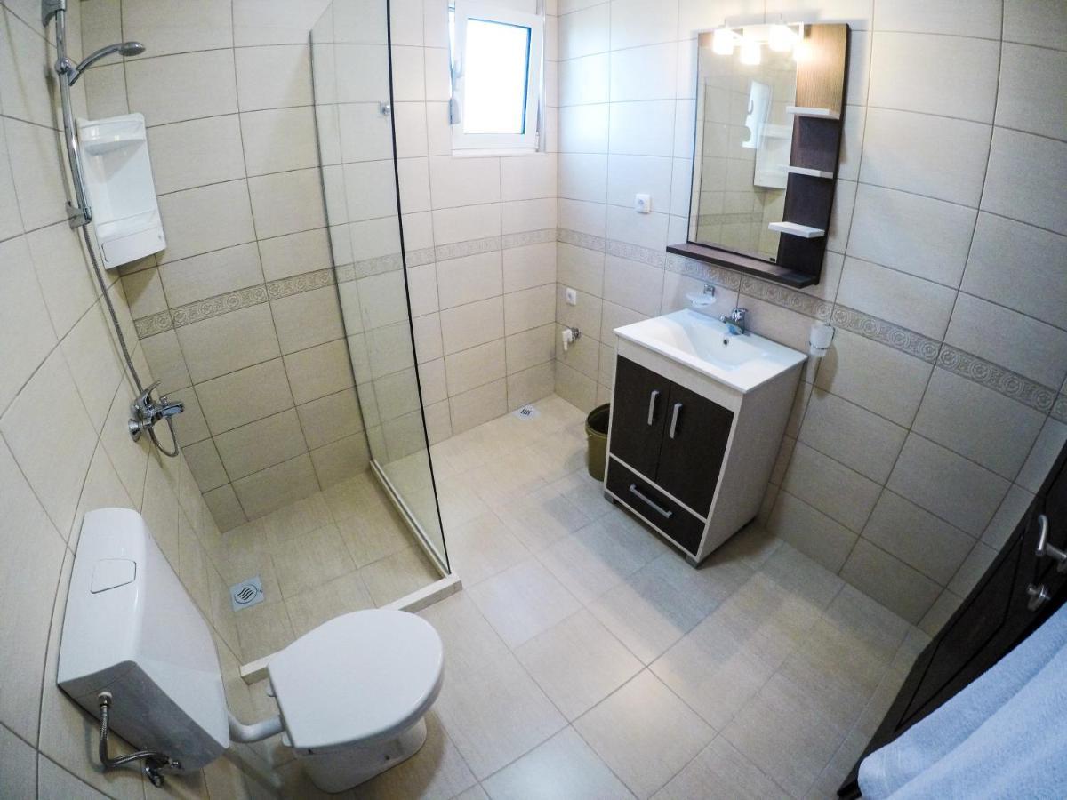 Casa Sinani Hotel อุลซิน ภายนอก รูปภาพ