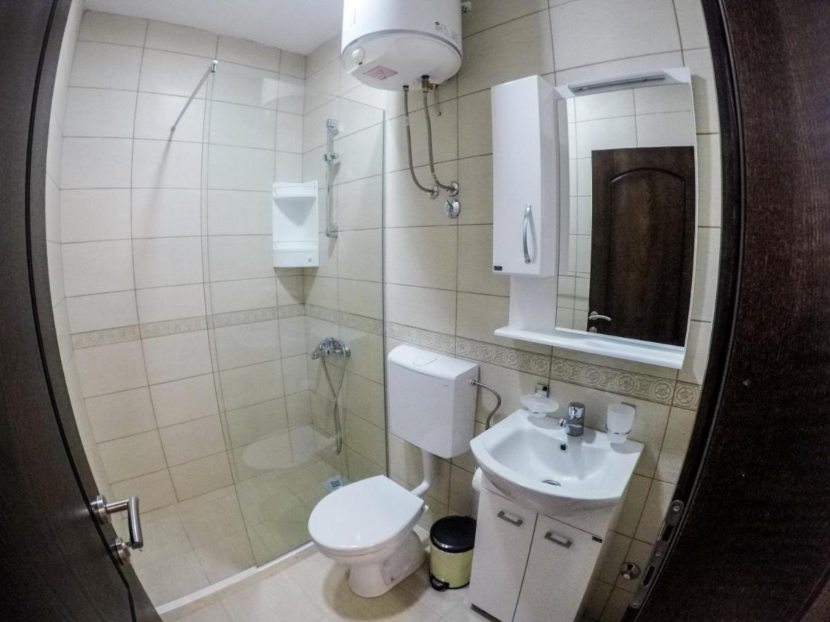 Casa Sinani Hotel อุลซิน ภายนอก รูปภาพ