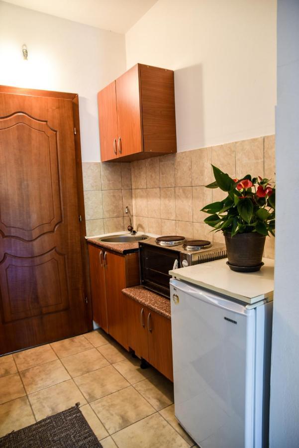 Casa Sinani Hotel อุลซิน ภายนอก รูปภาพ