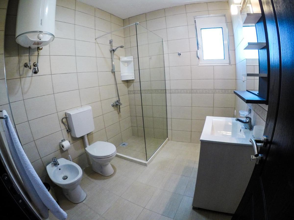 Casa Sinani Hotel อุลซิน ภายนอก รูปภาพ